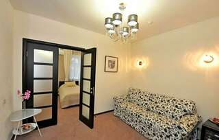 Гостиница МотоСтоп Волгоград Семейный номер-6