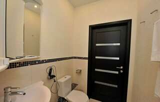 Гостиница МотоСтоп Волгоград Трехместный номер «Комфорт»-15